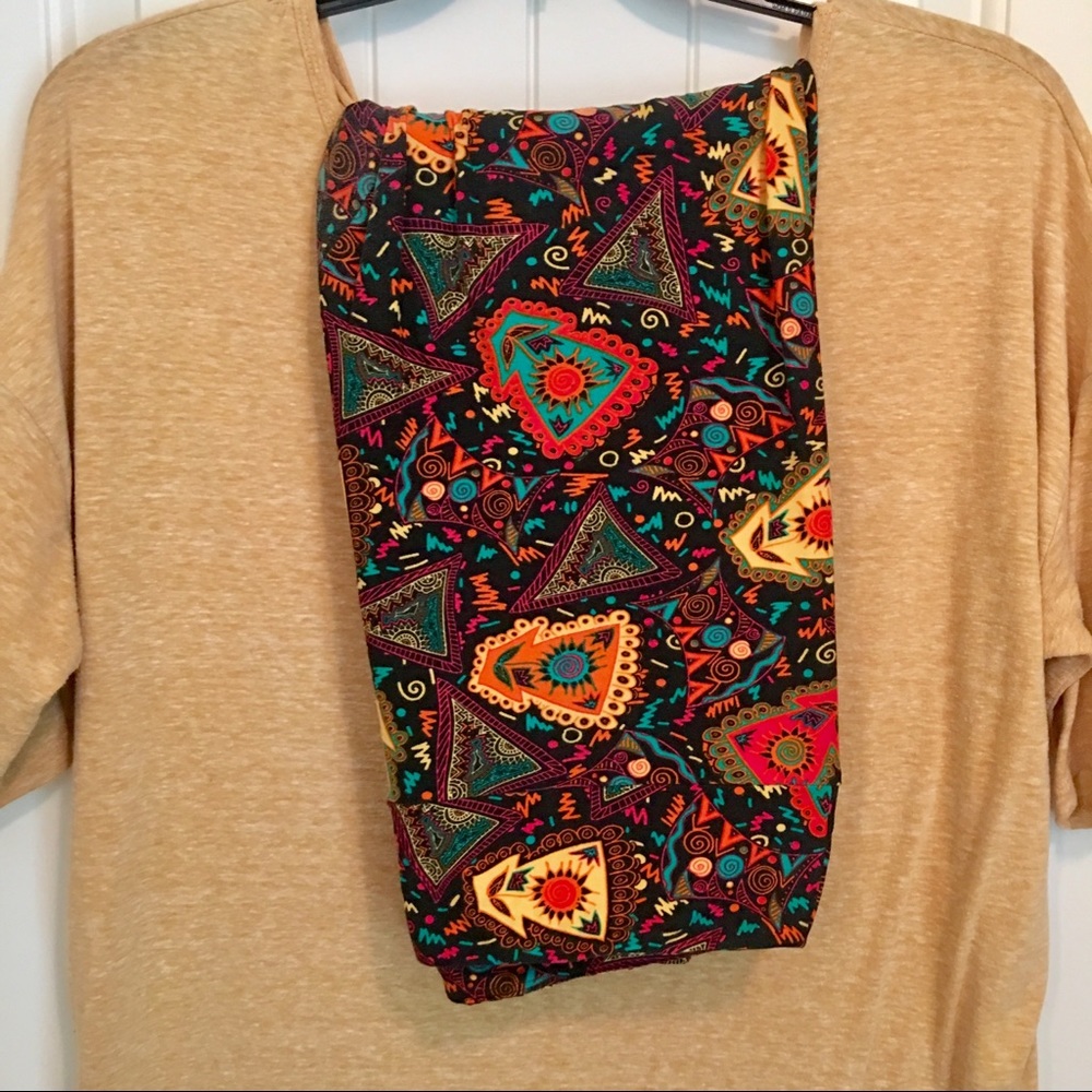 LuLaRoe Large Irma & TC Leggings Set